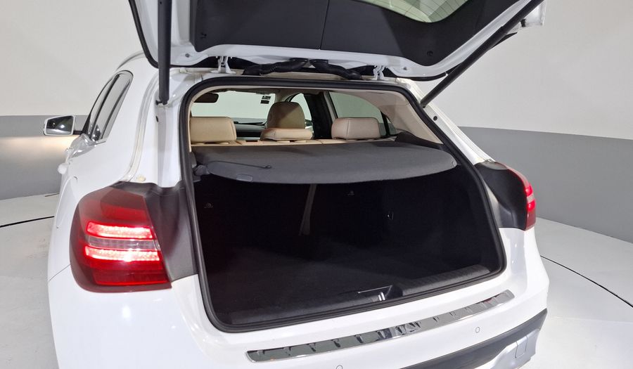 Mercedes Benz Clase Gla 1.6 GLA 200 SPORT DCT Suv 2019