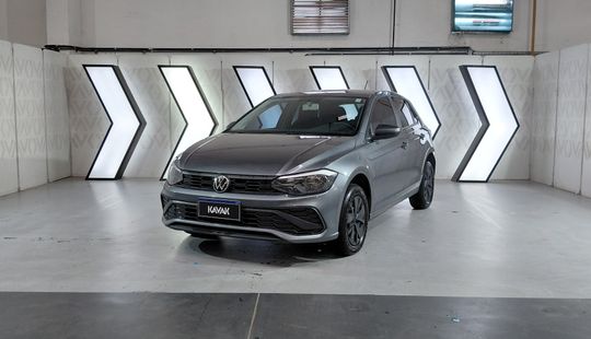 Volkswagen • Polo