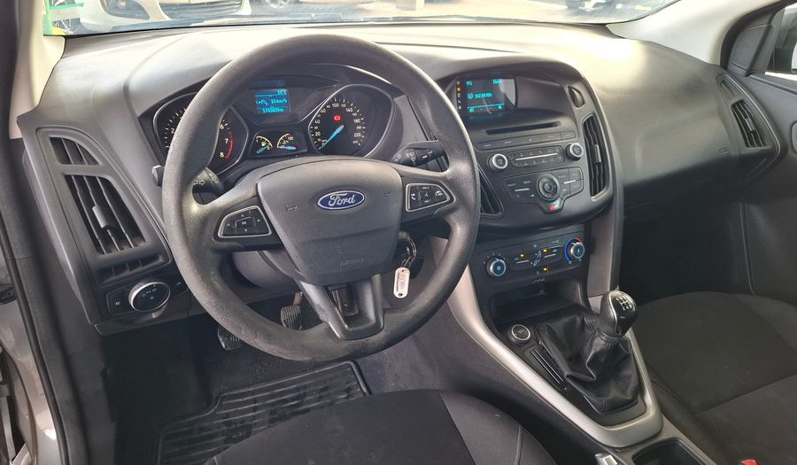 Ford Focus Iii 1.6 S Sedan 2015