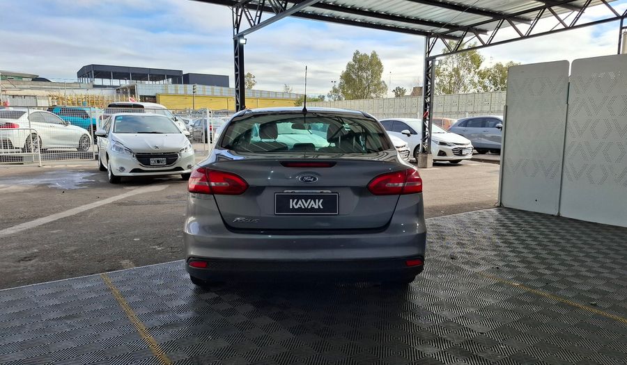 Ford Focus Iii 1.6 S Sedan 2015