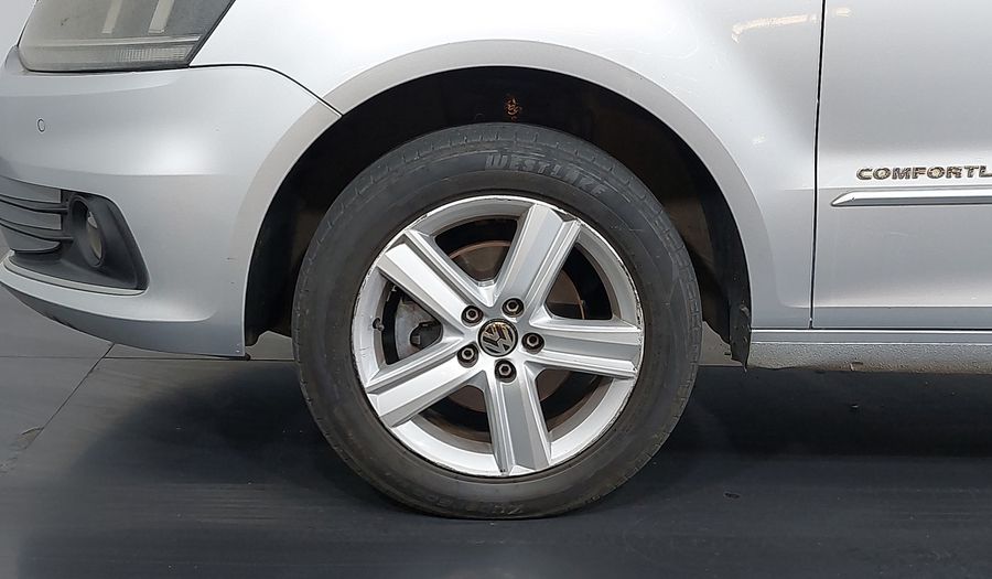 Volkswagen Fox 1.6 MSI TOTAL FLEX COMFORTLINE Hatchback 2016