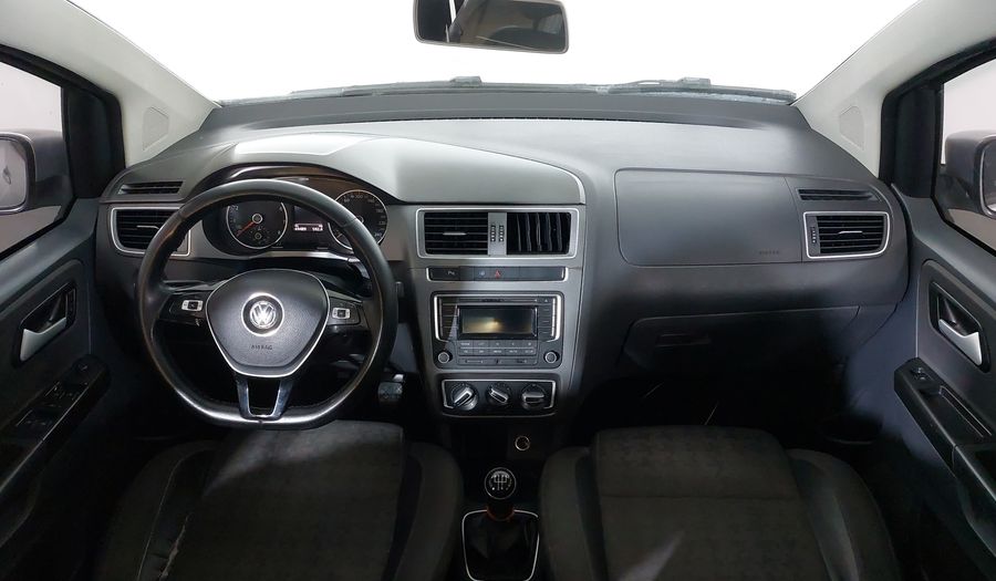 Volkswagen Fox 1.6 MSI TOTAL FLEX COMFORTLINE Hatchback 2016