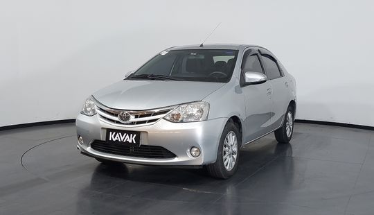 Toyota • Etios