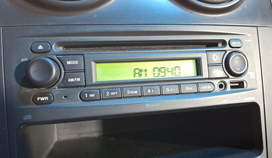 Chevrolet Aveo 1.6 AT C Sedan 2013