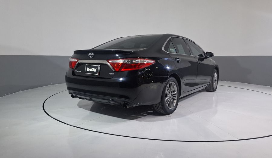 Toyota Camry 3.5 XSE V6 6AT Sedan 2015