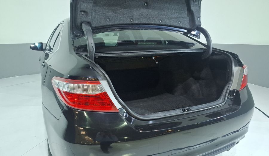 Toyota Camry 3.5 XSE V6 6AT Sedan 2015