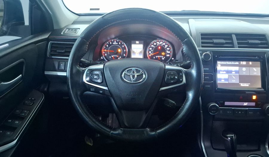 Toyota Camry 3.5 XSE V6 6AT Sedan 2015