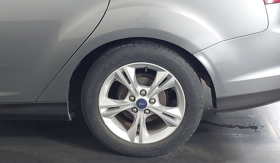 Ford Focus 2.0 16V SEDAN S POWERSHIFT Sedan 2014