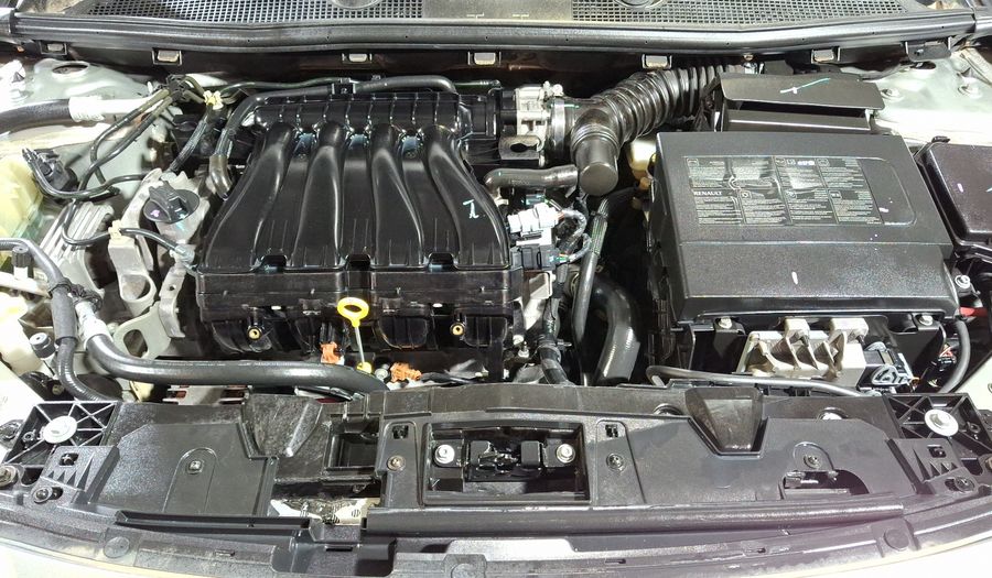 Renault Fluence 2.0 EXPRESSION AT Sedan 2016