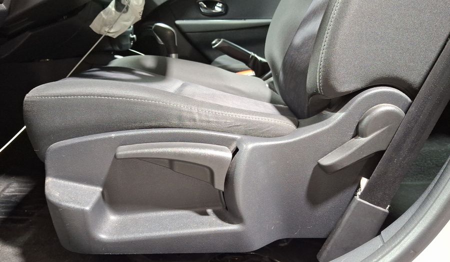 Renault Fluence 2.0 EXPRESSION AT Sedan 2016