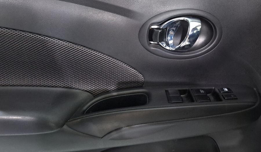 Nissan Versa 1.6 ADVANCE AUTO Sedan 2018