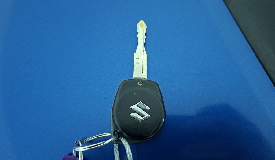 Suzuki Swift 1.2 GLS Hatchback 2015