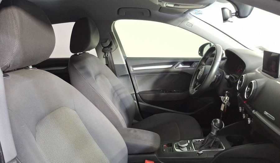 Audi A3 1.4 35 TFSI DYNAMIC DCT Sedan 2020