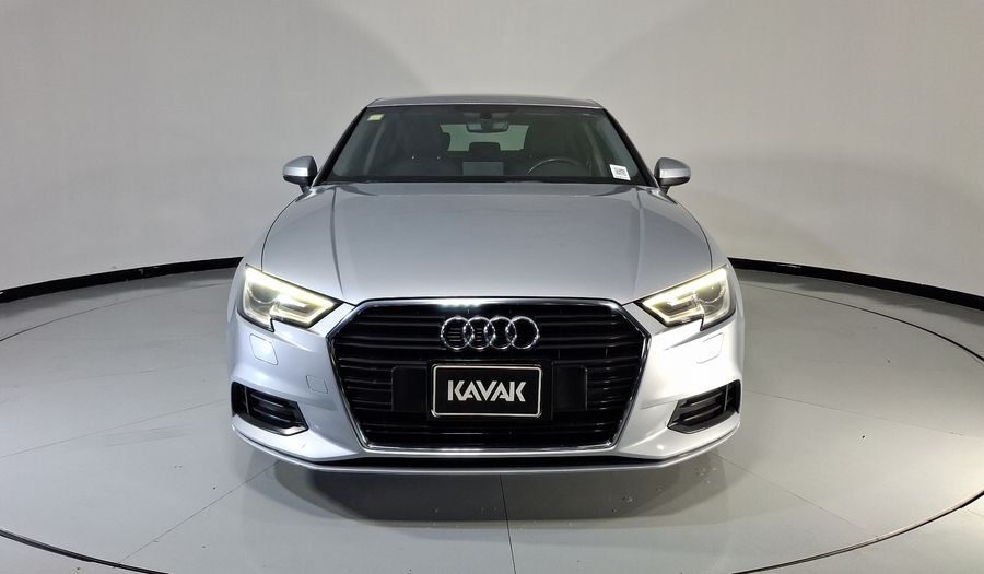 Audi A3 1.4 35 TFSI DYNAMIC DCT Sedan 2020