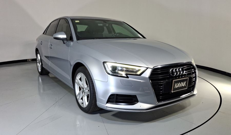 Audi A3 1.4 35 TFSI DYNAMIC DCT Sedan 2020