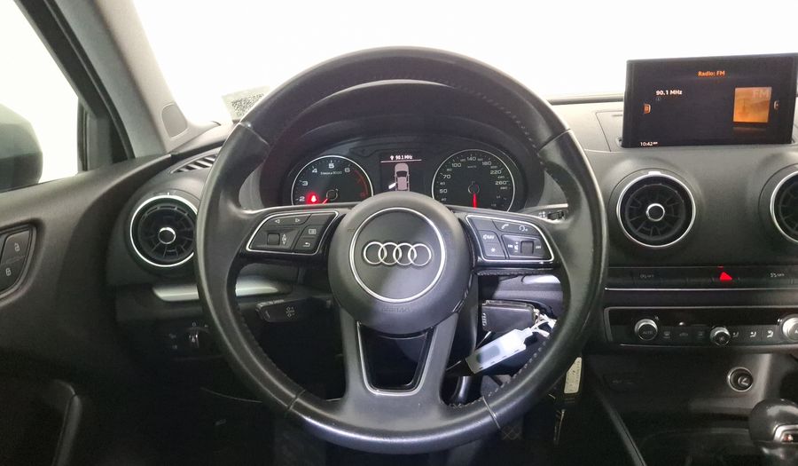 Audi A3 1.4 35 TFSI DYNAMIC DCT Sedan 2020