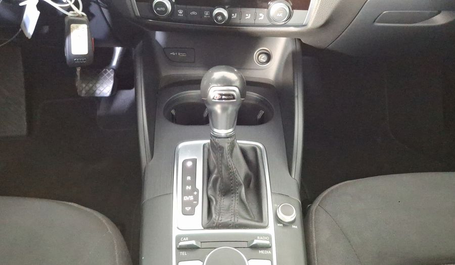 Audi A3 1.4 35 TFSI DYNAMIC DCT Sedan 2020