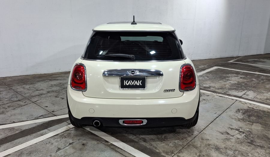 Mini Cooper 1.5 COOPER PEPPER AT Hatchback 2014