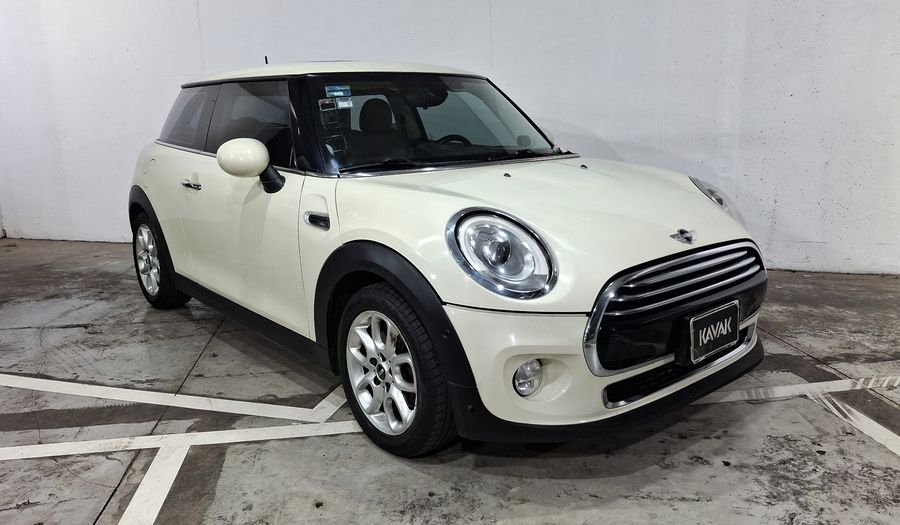 Mini Cooper 1.5 COOPER PEPPER AT Hatchback 2014
