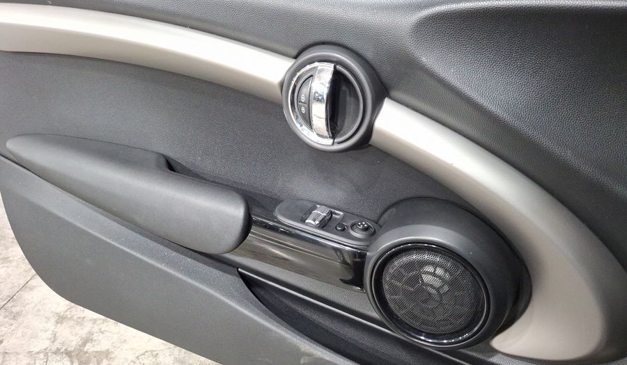 Mini Cooper 1.5 COOPER PEPPER AT Hatchback 2014