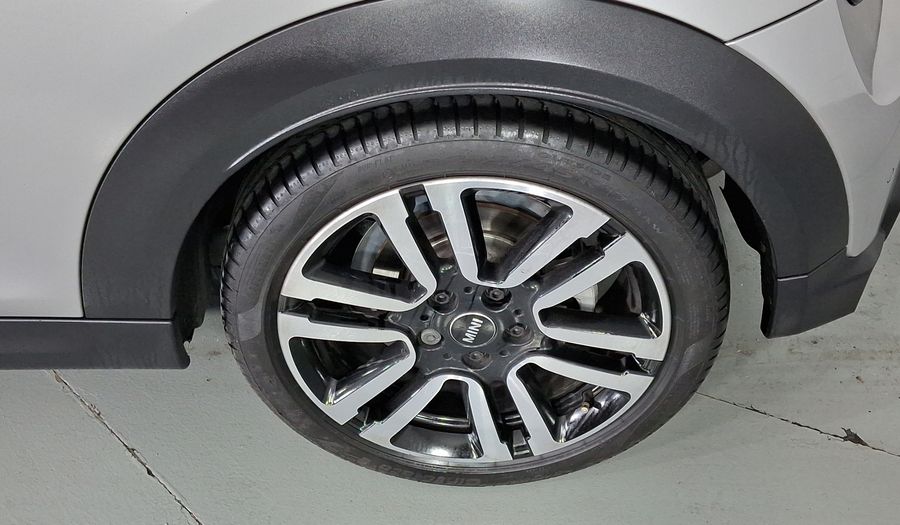Mini Cooper S 2.0 COOPER CLASSIC DCT Hatchback 2024