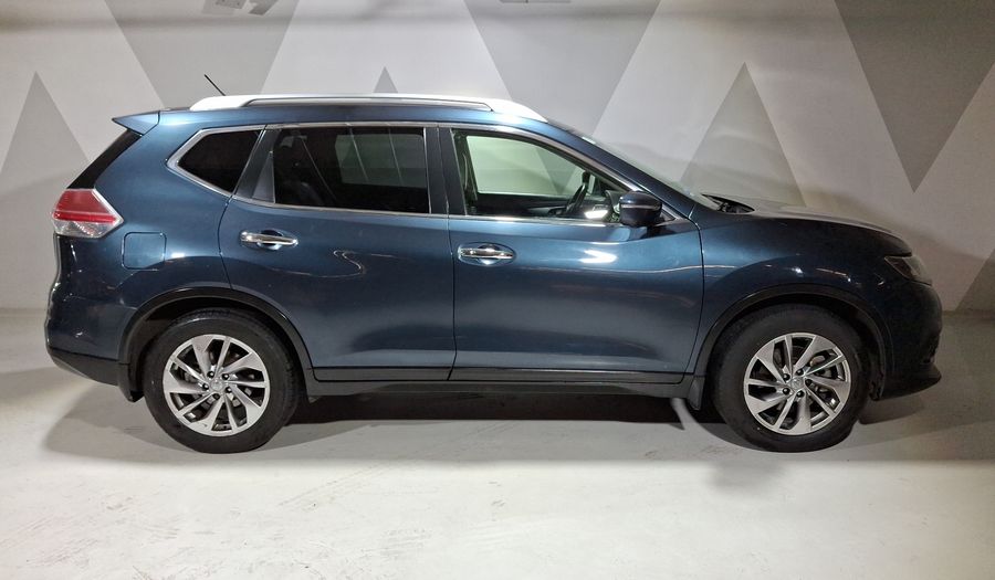 Nissan X-trail 2.5 EXCLUSIVE 3 ROW CVT 4WD Suv 2015