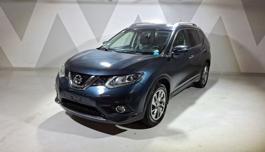 Nissan • X-Trail