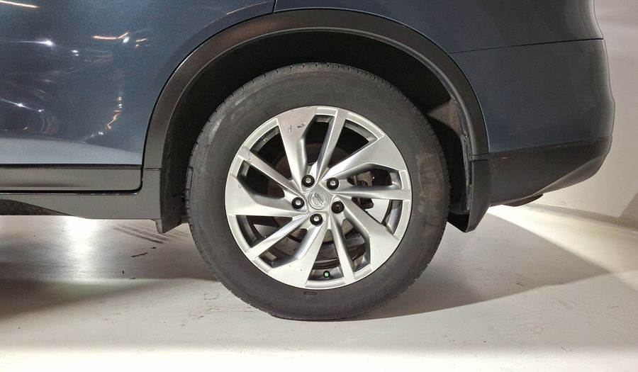 Nissan X-trail 2.5 EXCLUSIVE 3 ROW CVT 4WD Suv 2015