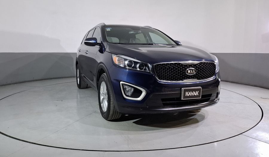 Kia Sorento 2.4 LX AT Suv 2017