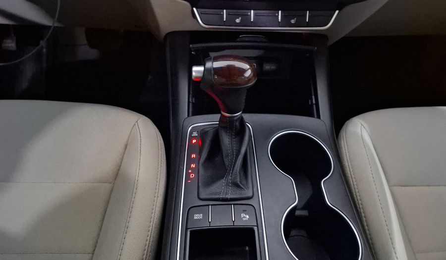 Kia Sorento 2.4 LX AT Suv 2017
