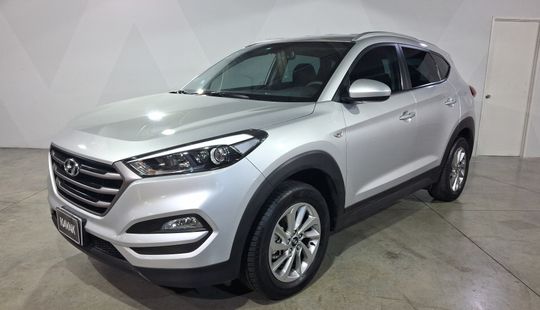 Hyundai • Tucson