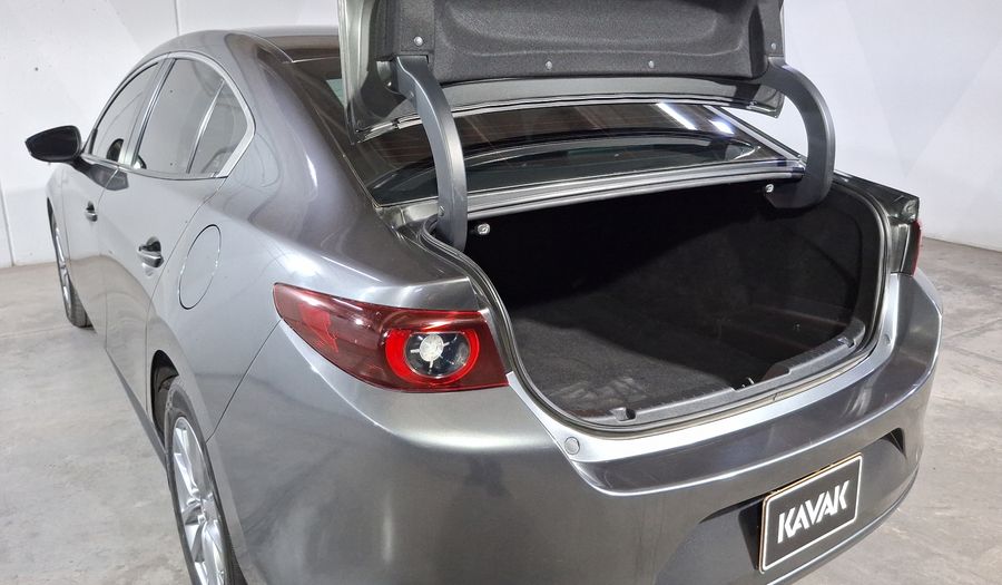 Mazda 3 2.5 I AUTO Sedan 2024
