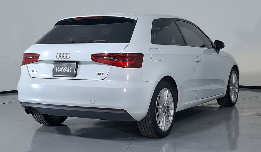 Audi A3 1.8 TFSI AMBIENTE S TRONIC Hatchback 2014