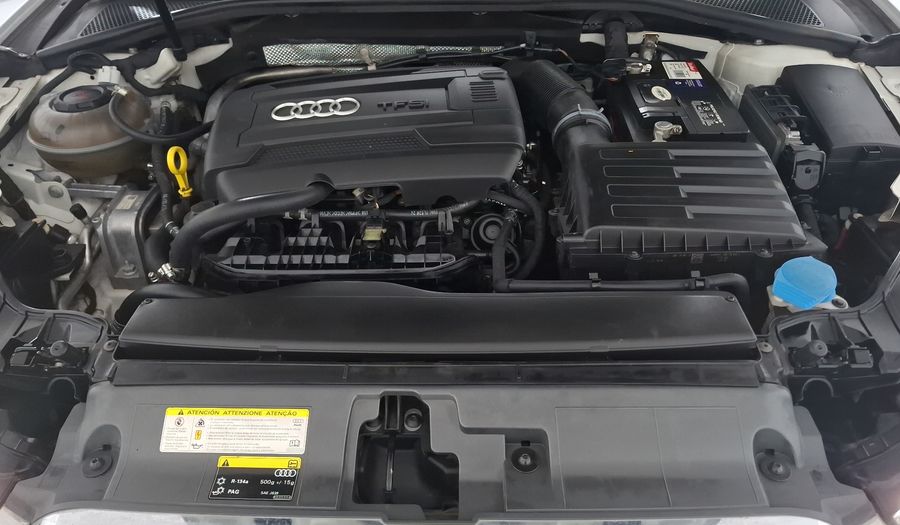 Audi A3 1.8 TFSI AMBIENTE S TRONIC Hatchback 2014