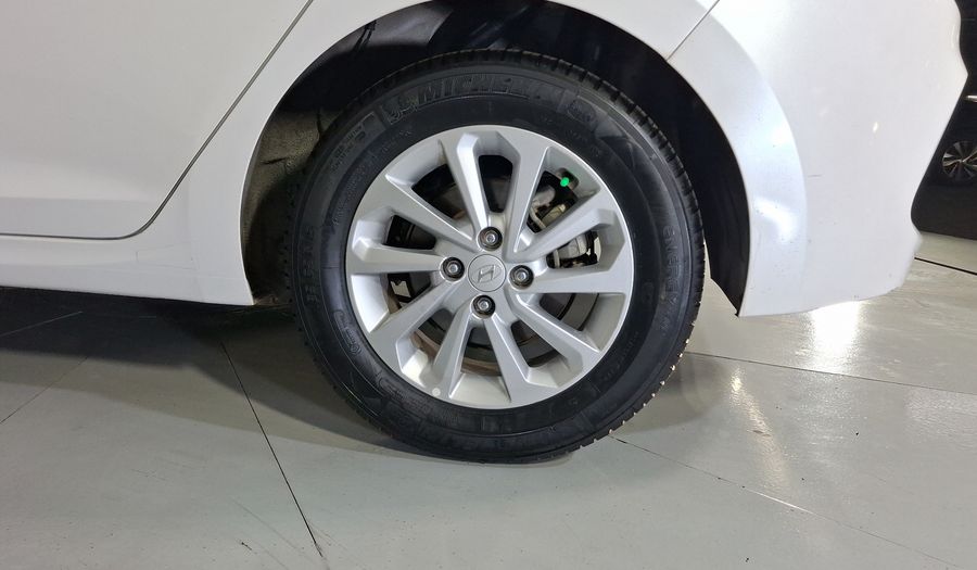 Hyundai Accent 1.6 GL MID Hatchback 2018