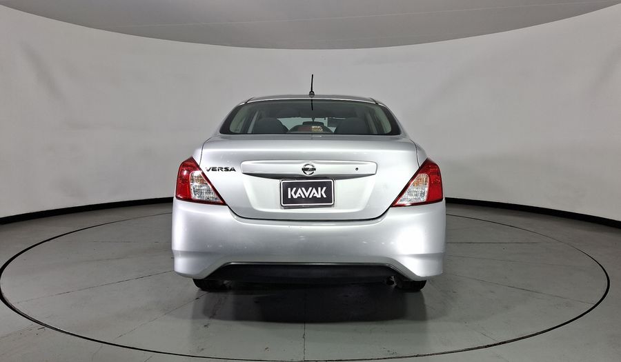 Nissan Versa 1.6 DRIVE AUTO Sedan 2017