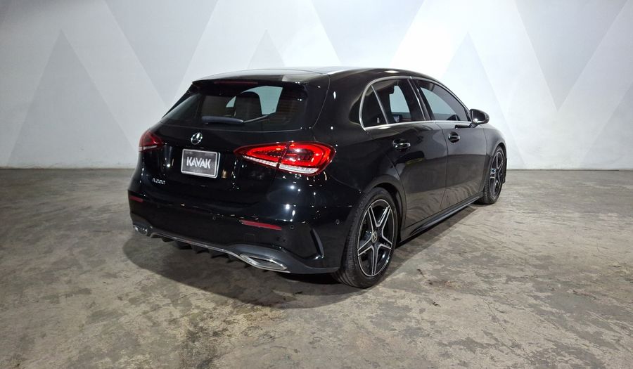 Mercedes Benz Clase A 1.3 200 PROGRESSIVE DCT Hatchback 2023