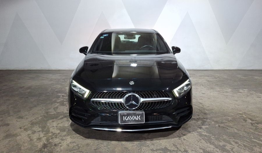 Mercedes Benz Clase A 1.3 200 PROGRESSIVE DCT Hatchback 2023