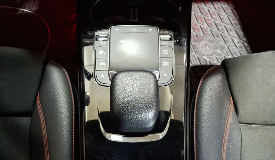 Mercedes Benz Clase A 1.3 200 PROGRESSIVE DCT Hatchback 2023