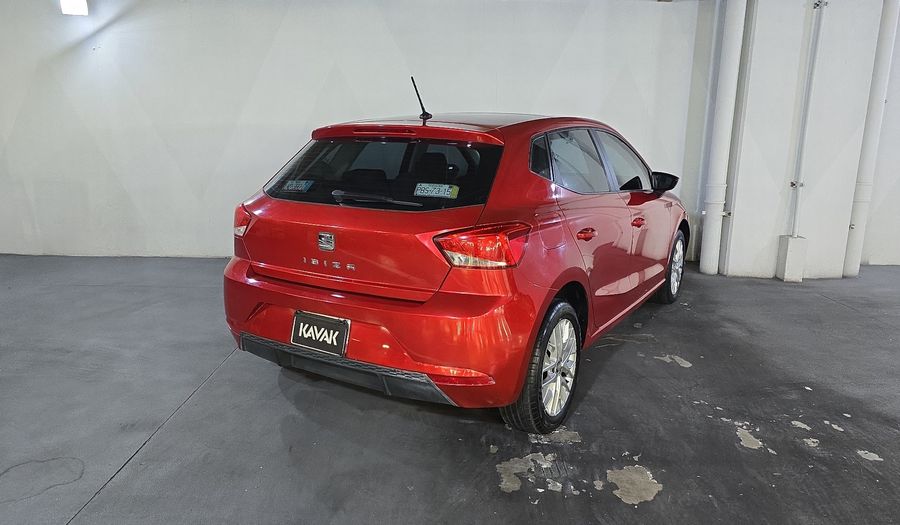 Seat Ibiza 1.6 STYLE AUTO Hatchback 2021