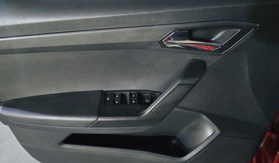 Seat Ibiza 1.6 STYLE AUTO Hatchback 2021