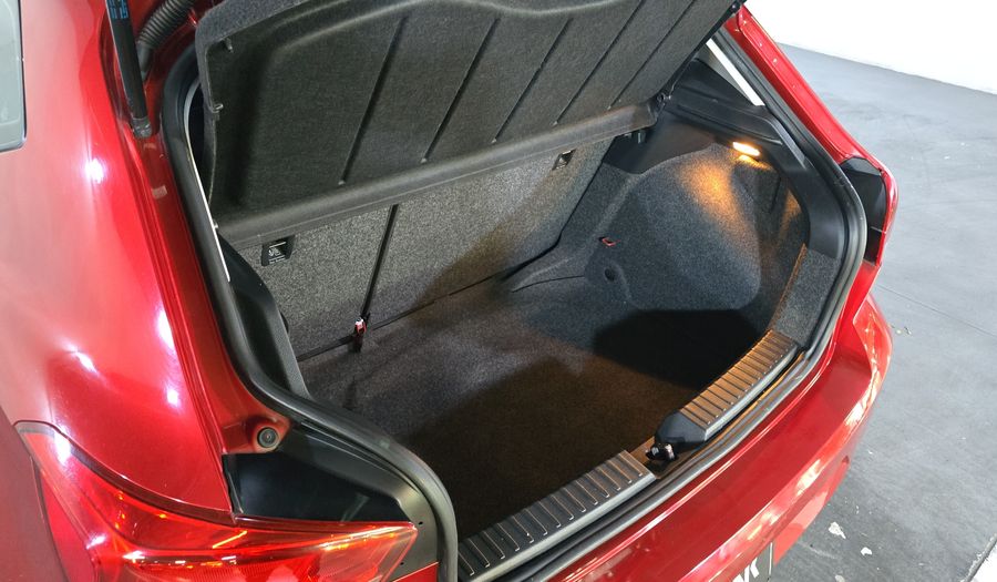 Seat Ibiza 1.6 STYLE AUTO Hatchback 2021