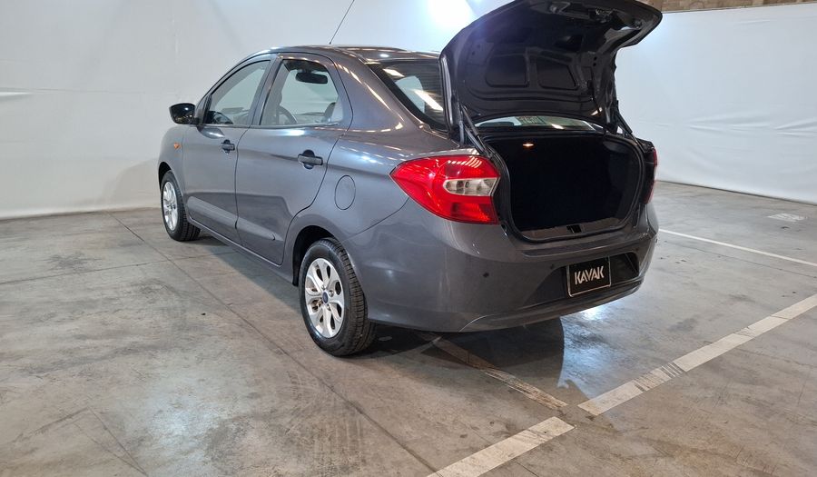 Ford Figo 1.5 FIGO IMPULSE A/A MT Sedan 2017