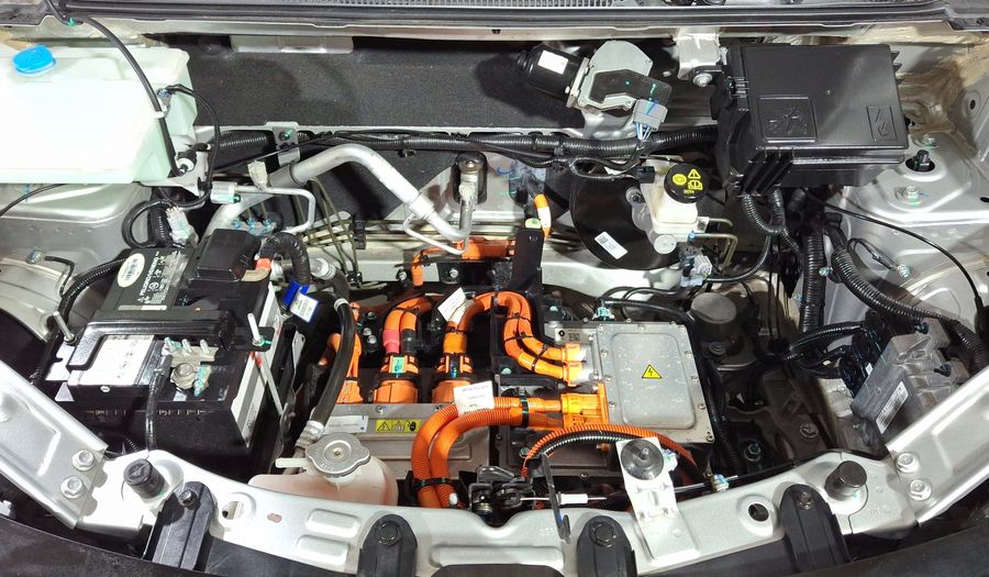 Renault Kwid BEV 27KWH E-TECH Hatchback 2025