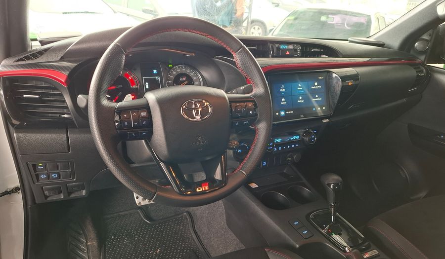 Toyota Hilux 2.8 TDI GR-S IV AUTO 4WD C/D Pickup 2024