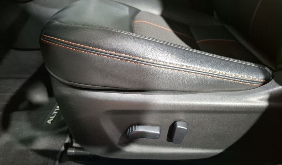 Nissan Altima 2.0 SR CVT Sedan 2021