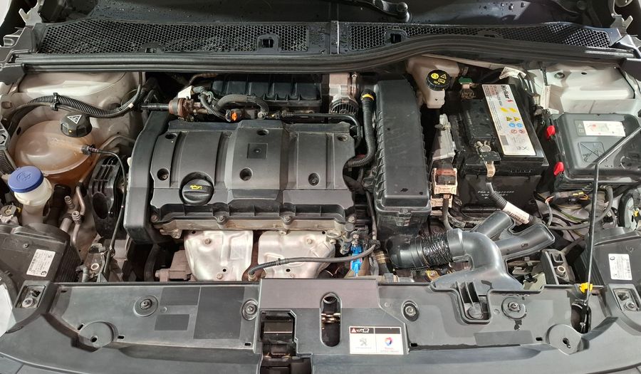 Peugeot 208 1.6L ACTIVE TIPTRONIC Hatchback 2022