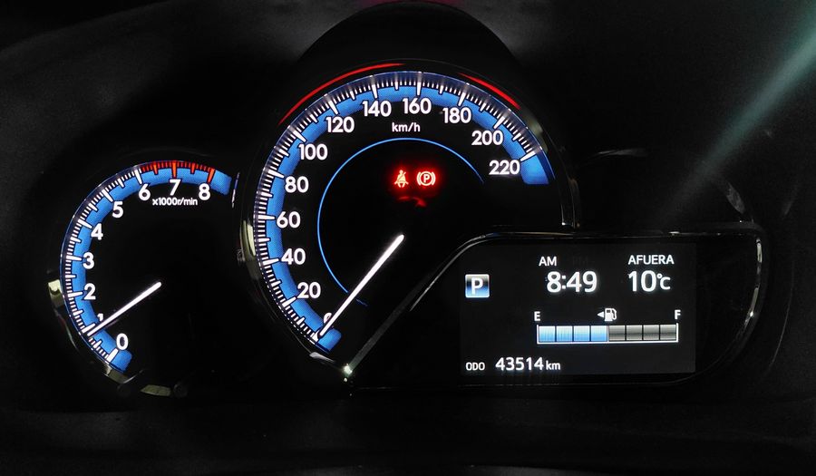 Toyota Yaris 1.5 XLS CVT Hatchback 2021