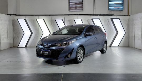 Toyota • Yaris