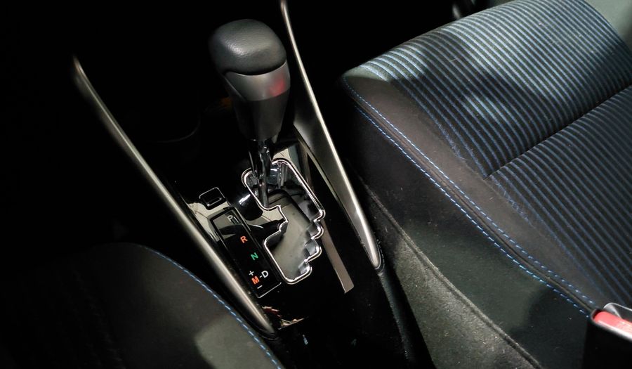 Toyota Yaris 1.5 XLS CVT Hatchback 2021